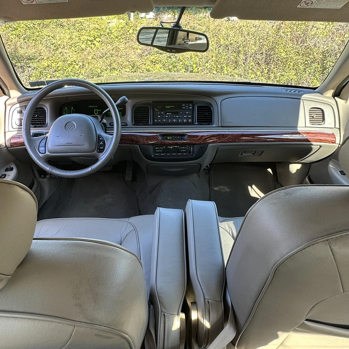 2000 Mercury Grand Marquis - Image 27 of 31