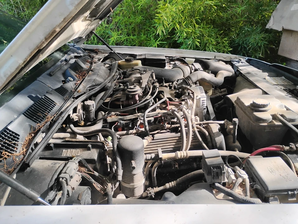 2000 Mercury Grand Marquis - Image 8 of 29