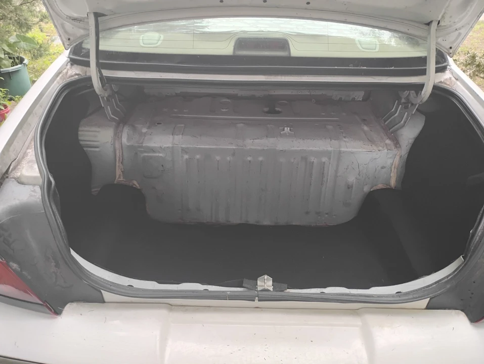 2000 Mercury Grand Marquis - Image 21 of 29