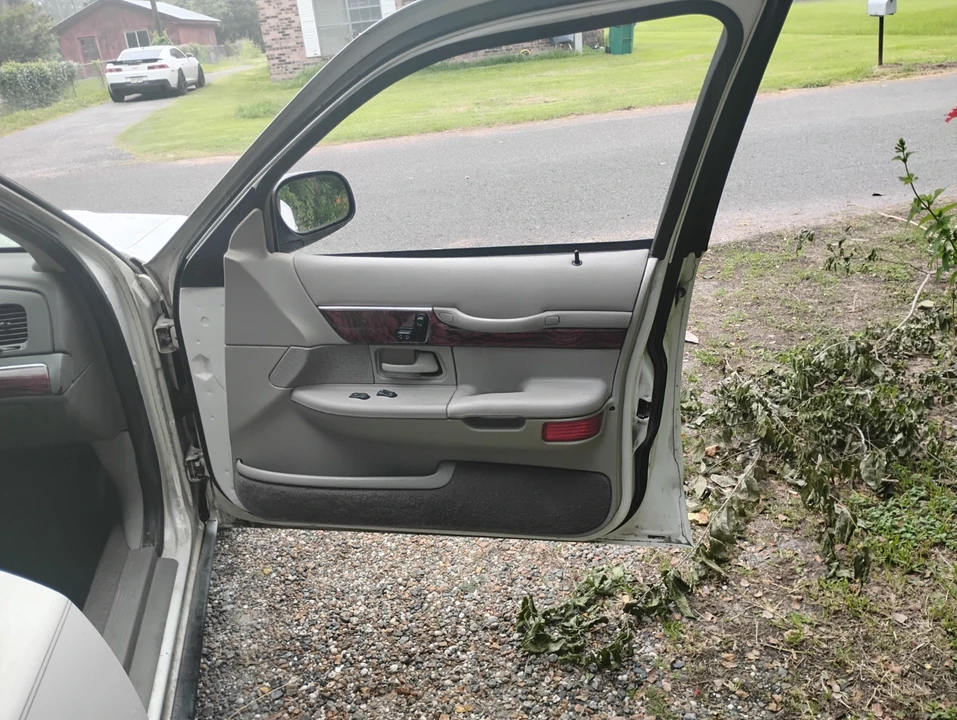 2000 Mercury Grand Marquis - Image 14 of 29