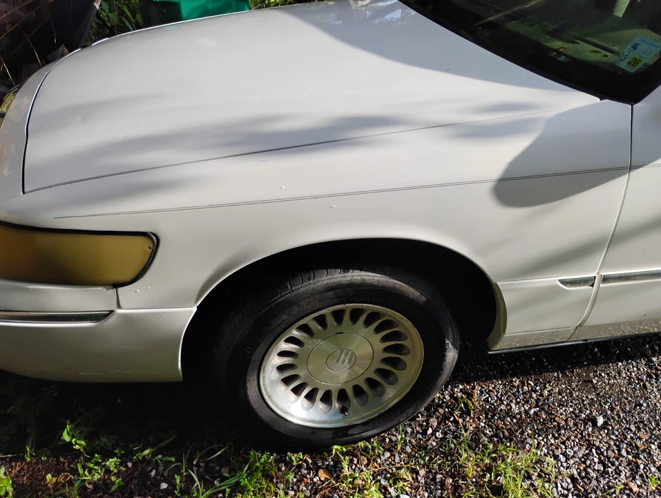 2000 Mercury Grand Marquis - Image 29 of 29