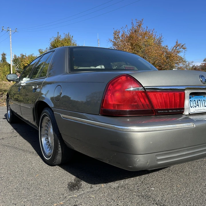2000 Mercury Grand Marquis - Image 6 of 21