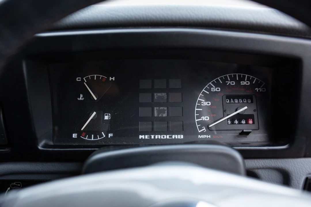 2000 LTI - Image 13 of 15