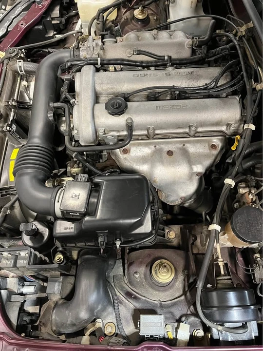 2000 Mazda NB MX-5 Miata - Image 8 of 10