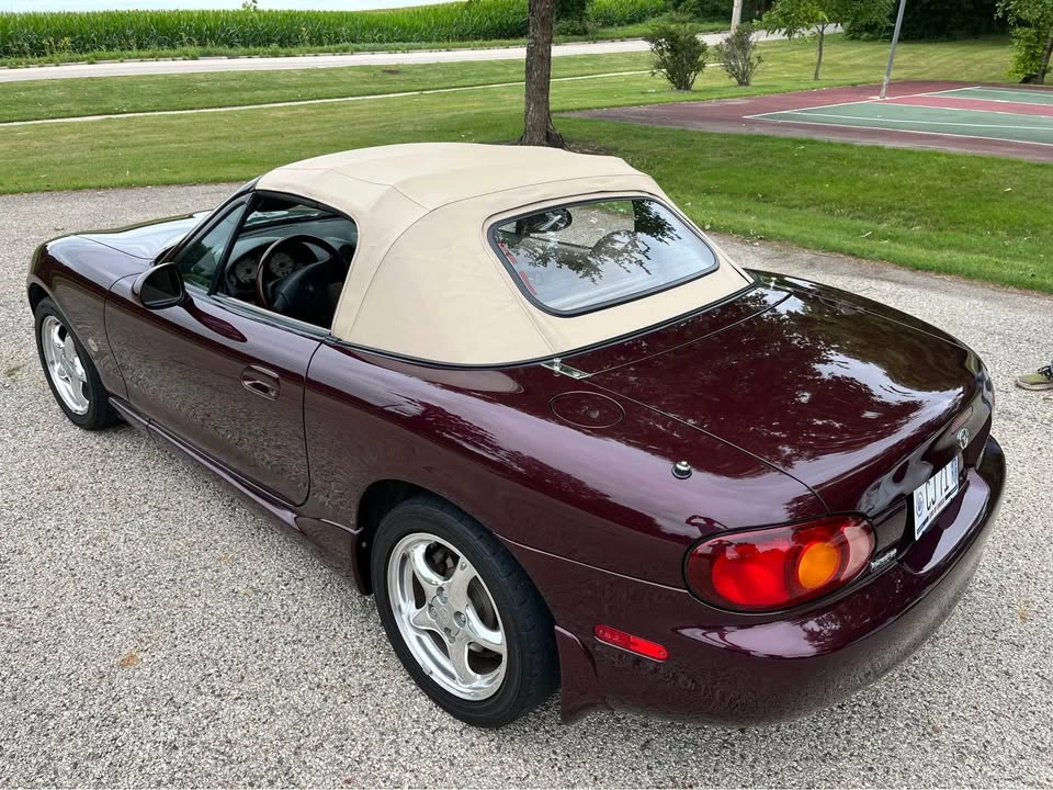 2000 Mazda NB MX-5 Miata - Image 3 of 10