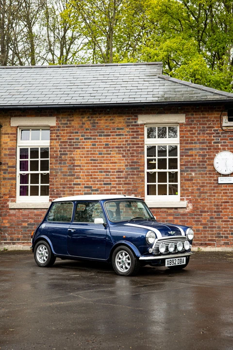 2000 Mini Mini Mark VII - Image 2 of 12