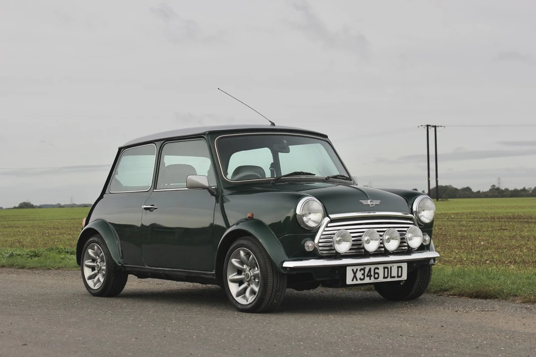 2000 Mini Mini Mark VII - Image 2 of 30