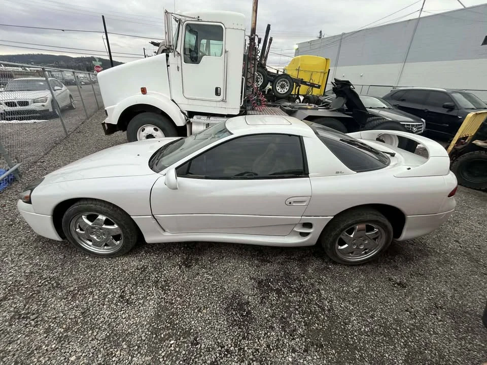 2000 Mitsubishi 3000GT Series 3 - Image 8 of 16