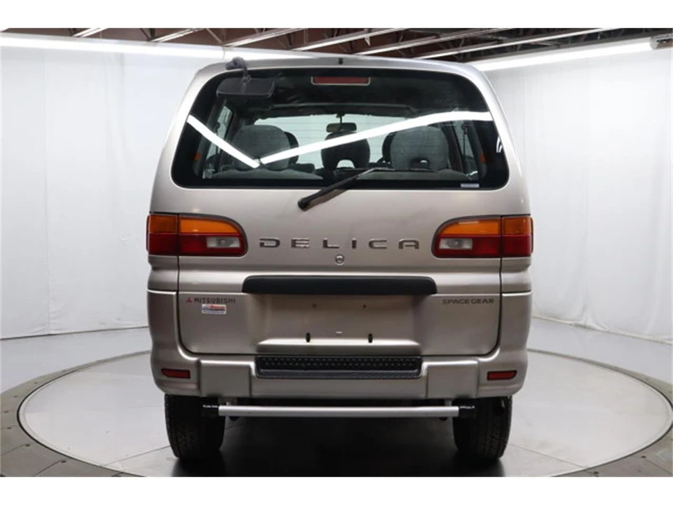 2000 Mitsubishi Delica 4th Gen - Image 6 of 31