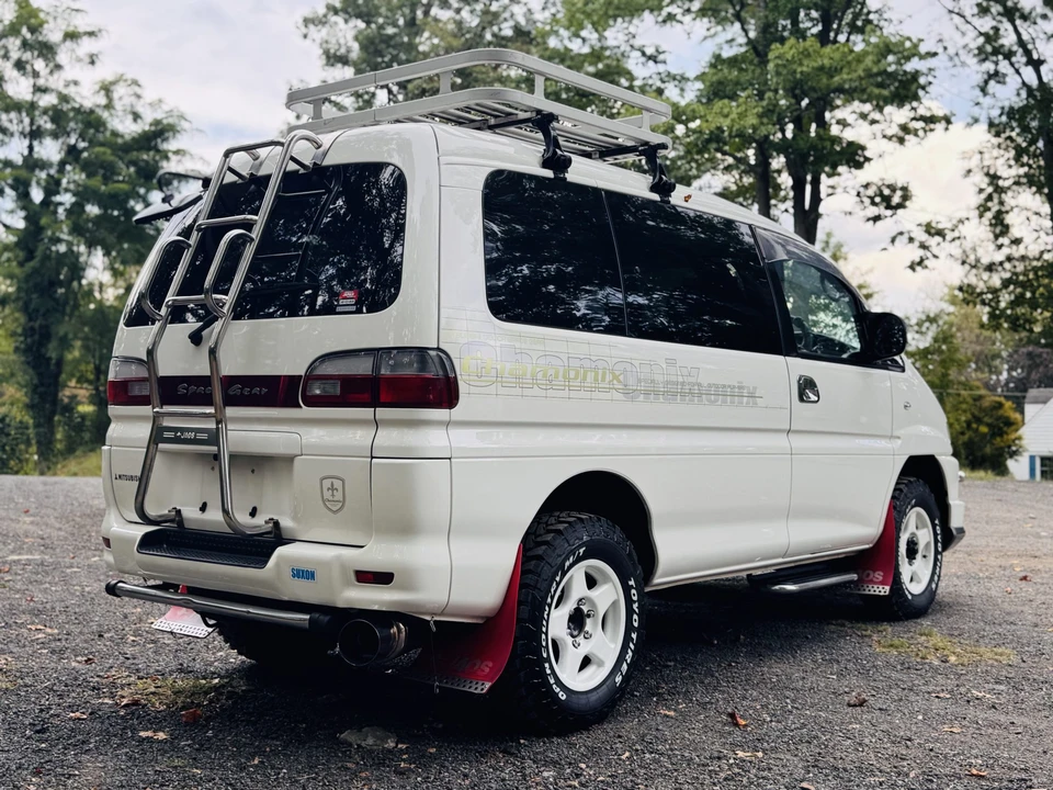 2000 Mitsubishi Delica 3rd Gen - Image 26 of 31