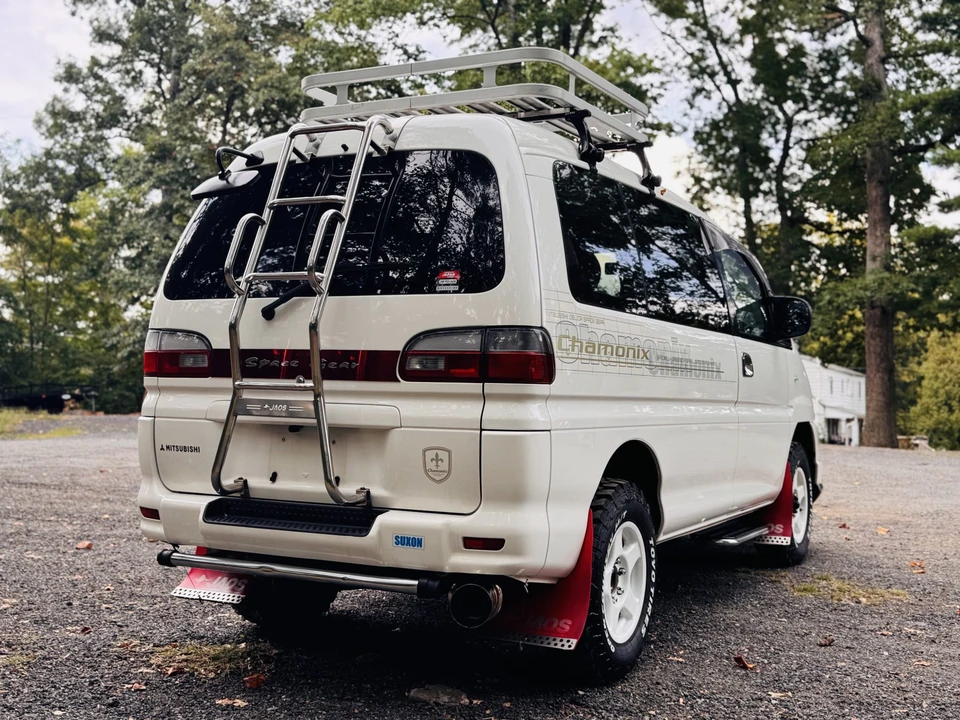 2000 Mitsubishi Delica 3rd Gen - Image 25 of 31