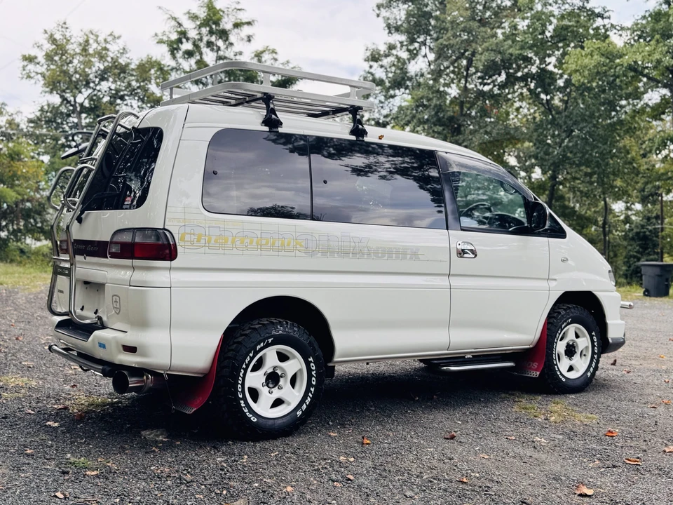 2000 Mitsubishi Delica 3rd Gen - Image 28 of 31