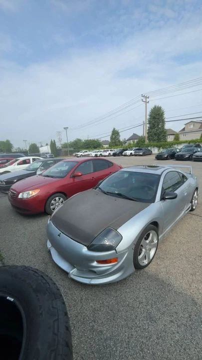 2000 Mitsubishi Eclipse 3rd Gen - Image 2 of 3