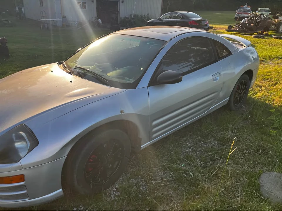 2000 Mitsubishi Eclipse 3rd Gen - Image 2 of 5