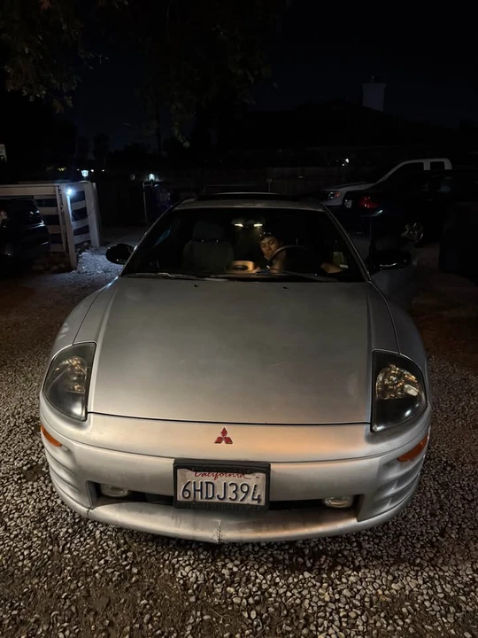 2000 Mitsubishi Eclipse 3rd Gen - Image 2 of 7
