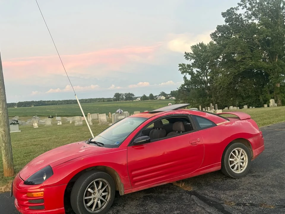 2000 Mitsubishi Eclipse 3rd Gen - Image 2 of 8