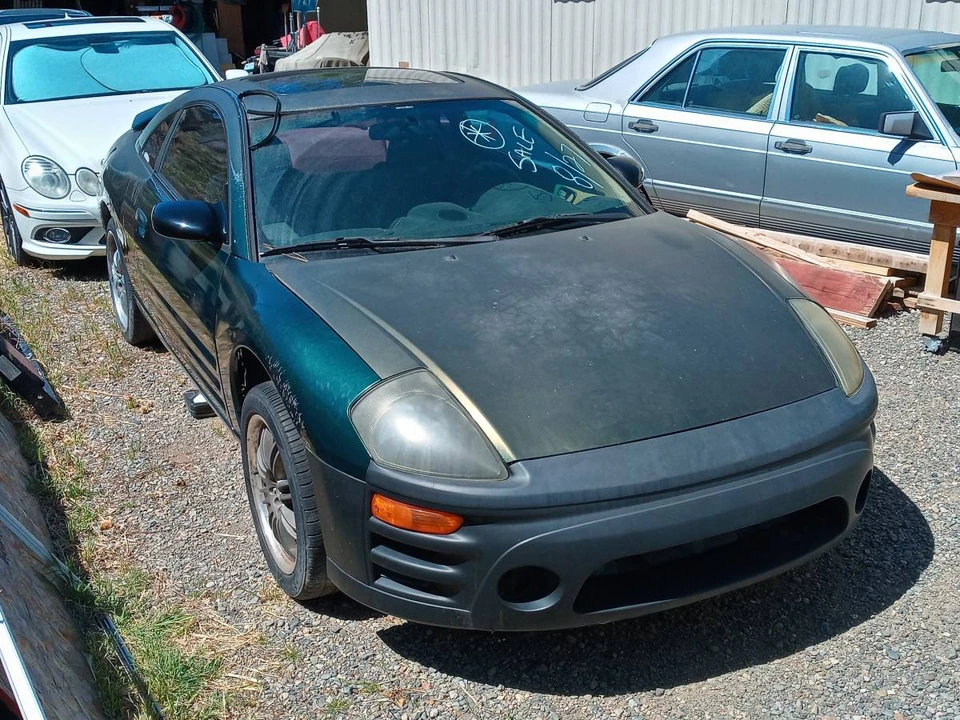 2000 Mitsubishi Eclipse 3rd Gen - Image 2 of 8