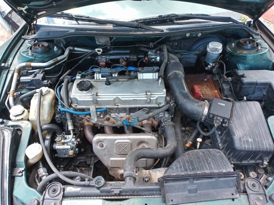 2000 Mitsubishi Eclipse 3rd Gen - Image 6 of 8