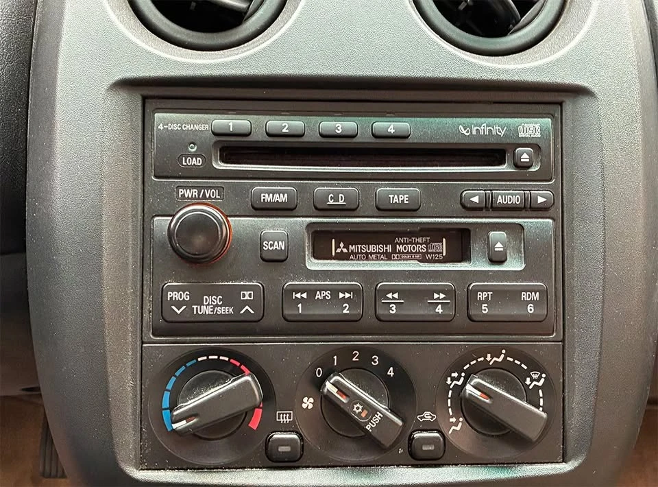 2000 Mitsubishi Eclipse 3rd Gen - Image 5 of 8