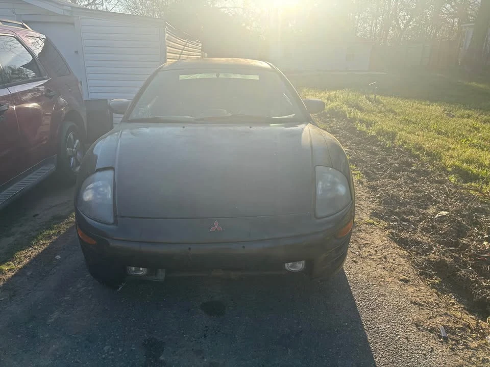 2000 Mitsubishi Eclipse 3rd Gen - Image 3 of 3