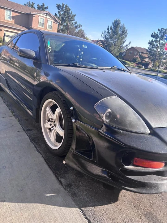 2000 Mitsubishi Eclipse 3rd Gen - Image 2 of 12