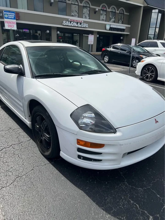 2000 Mitsubishi Eclipse 3rd Gen - Image 2 of 11