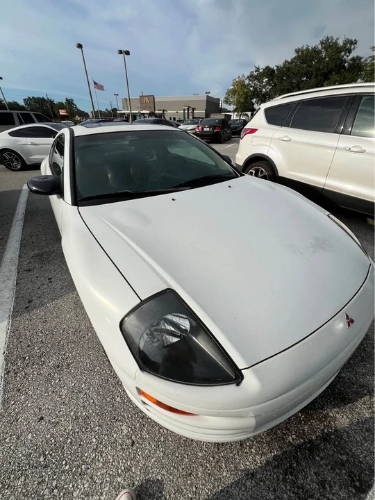 2000 Mitsubishi Eclipse 3rd Gen - Image 9 of 11