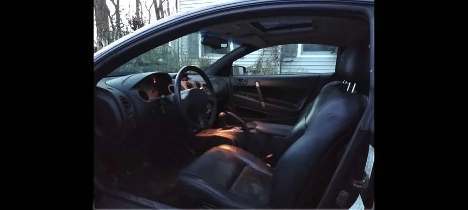 2000 Mitsubishi Eclipse 3rd Gen - Image 3 of 4