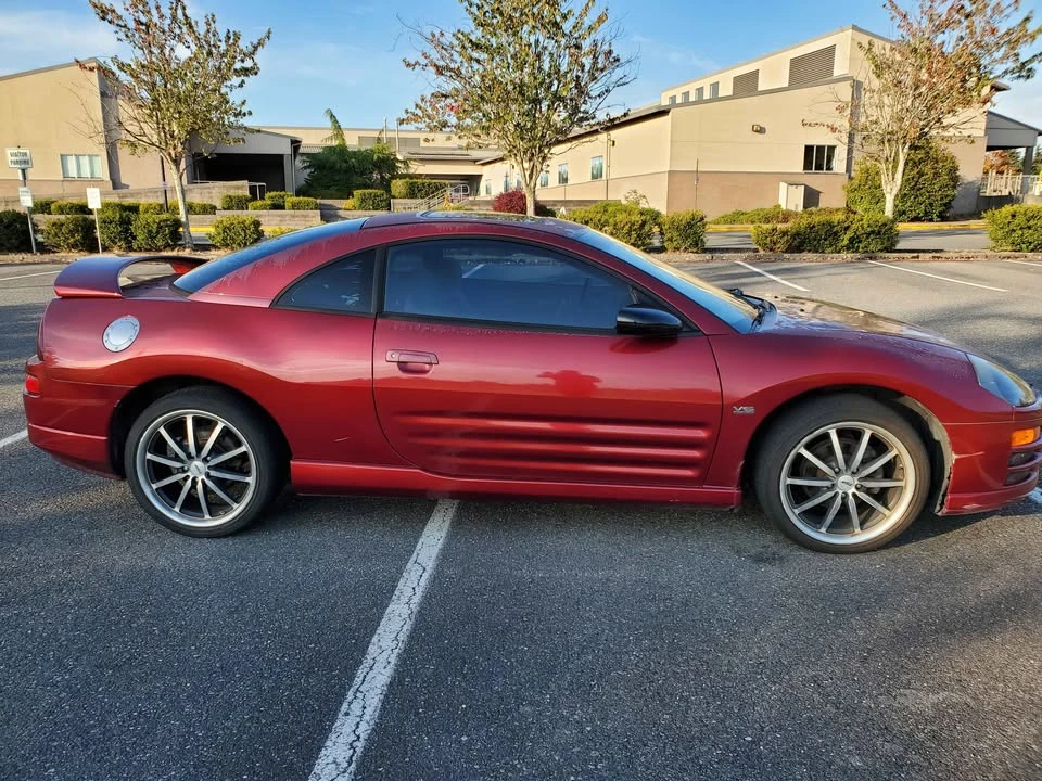 2000 Mitsubishi Eclipse 3rd Gen - Image 2 of 9