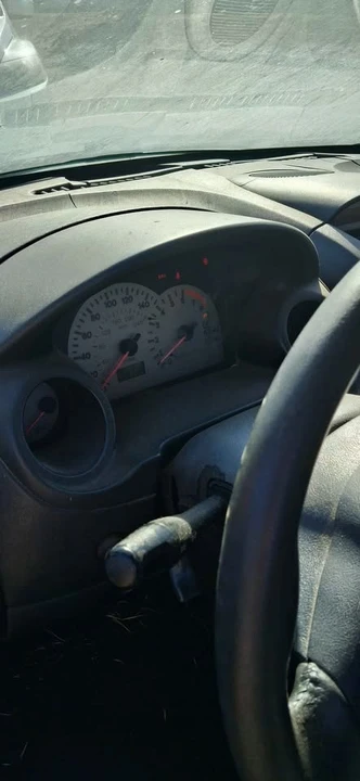 2000 Mitsubishi Eclipse 3rd Gen - Image 4 of 4