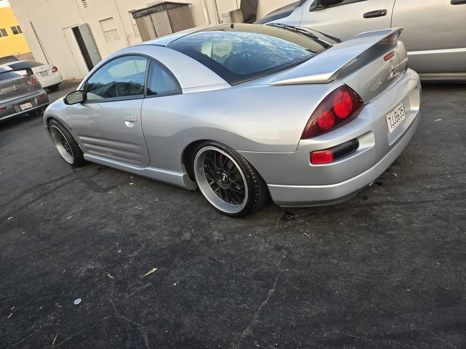 2000 Mitsubishi Eclipse 3rd Gen - Image 2 of 9