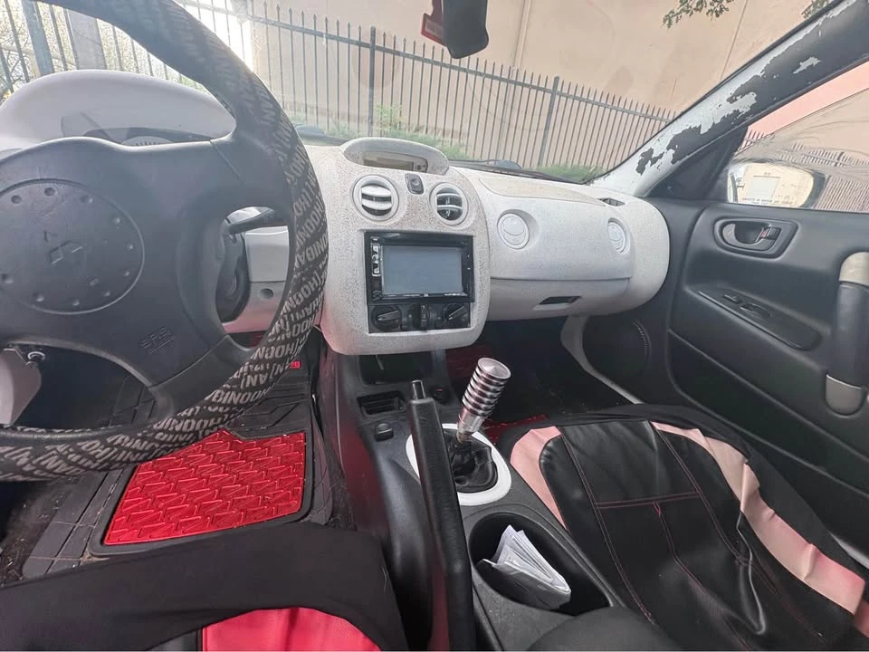 2000 Mitsubishi Eclipse 3rd Gen - Image 5 of 7