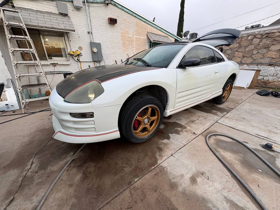 2000 Mitsubishi Eclipse 3rd Gen - Image 10 of 15