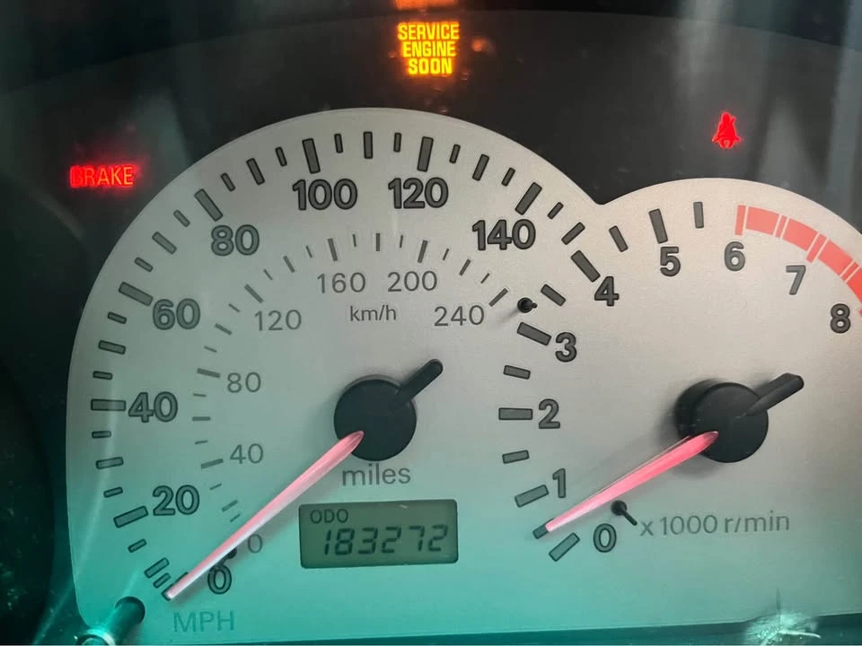 2000 Mitsubishi Eclipse 3rd Gen - Image 3 of 12