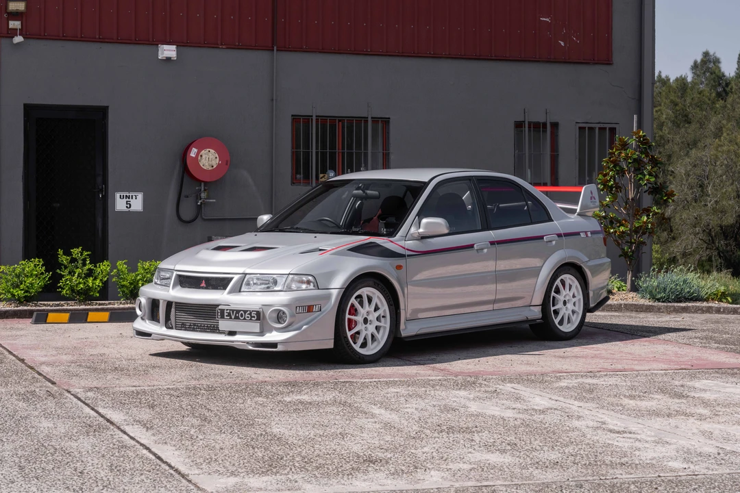 2000 Mitsubishi Lancer Evolution VI 6th Gen - Image 21 of 31
