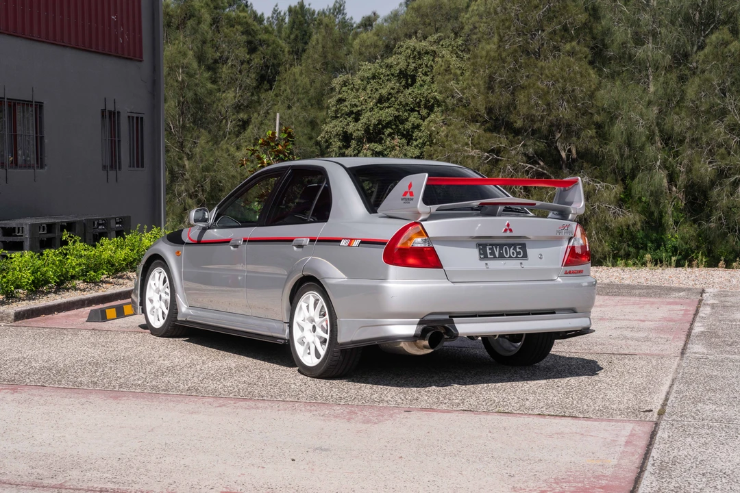 2000 Mitsubishi Lancer Evolution VI 6th Gen - Image 5 of 31