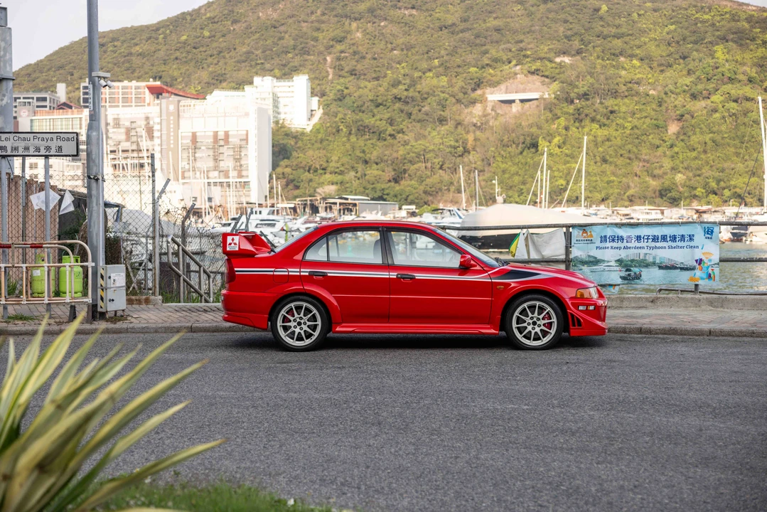2000 Mitsubishi Lancer Evolution VI 6th Gen - Image 4 of 31