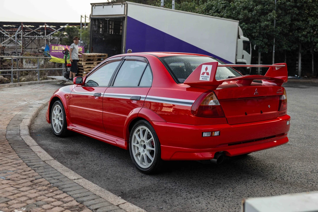 2000 Mitsubishi Lancer Evolution VI 6th Gen - Image 7 of 31