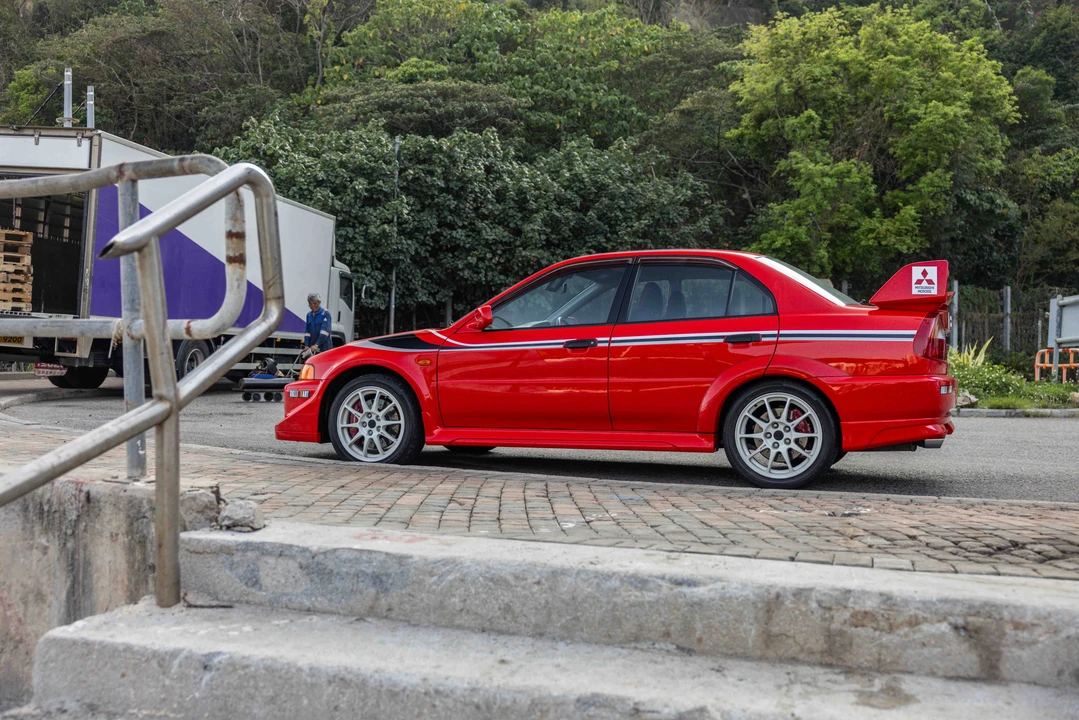 2000 Mitsubishi Lancer Evolution VI 6th Gen - Image 8 of 31