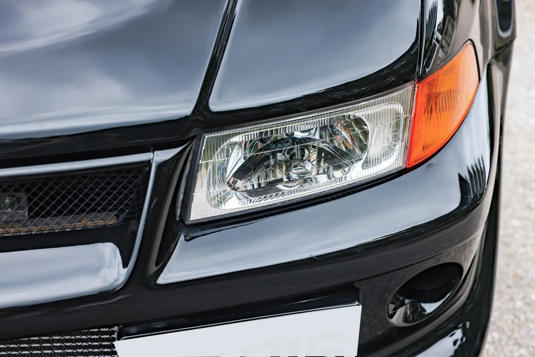 1999 Mitsubishi Lancer Evolution VI 6th Gen - Image 24 of 31