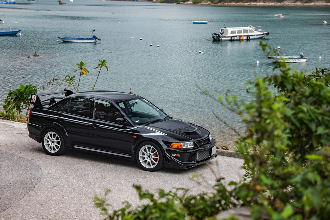 1999 Mitsubishi Lancer Evolution VI 6th Gen - Image 16 of 31