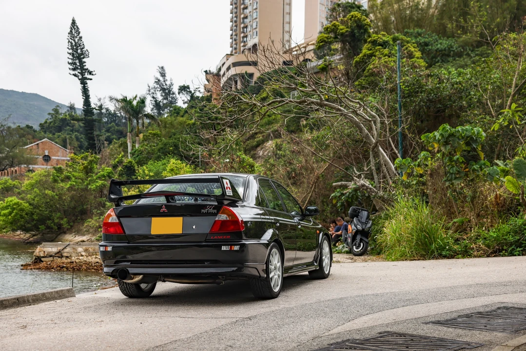 1999 Mitsubishi Lancer Evolution VI 6th Gen - Image 14 of 31