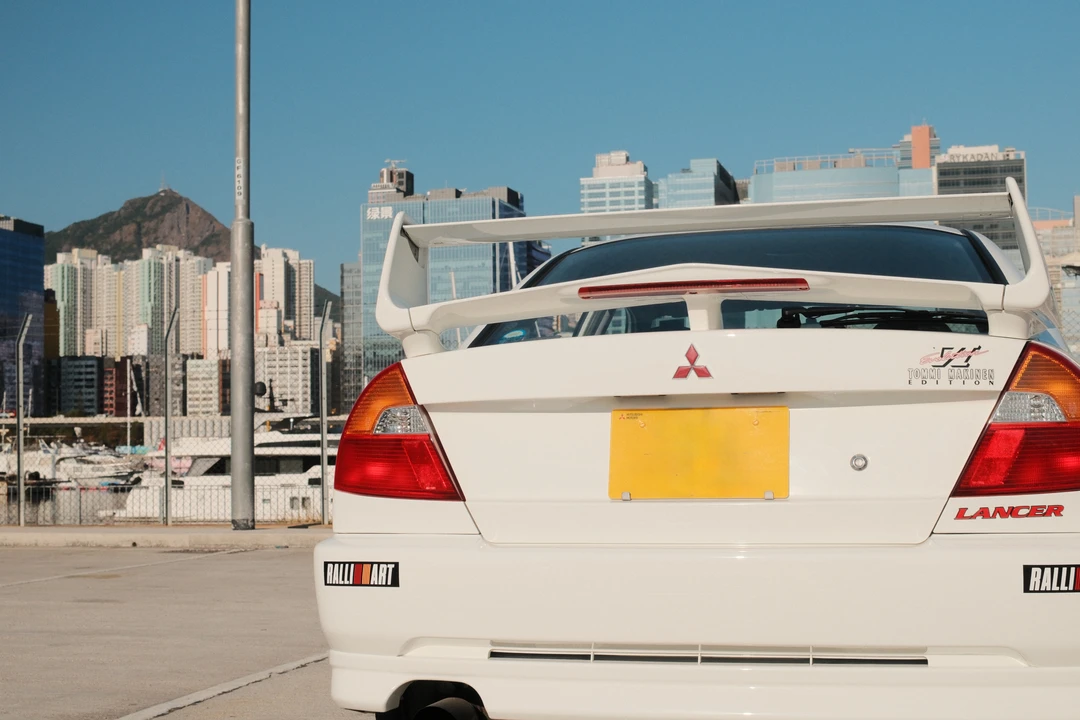 2000 Mitsubishi Lancer Evolution VI 6th Gen - Image 11 of 26