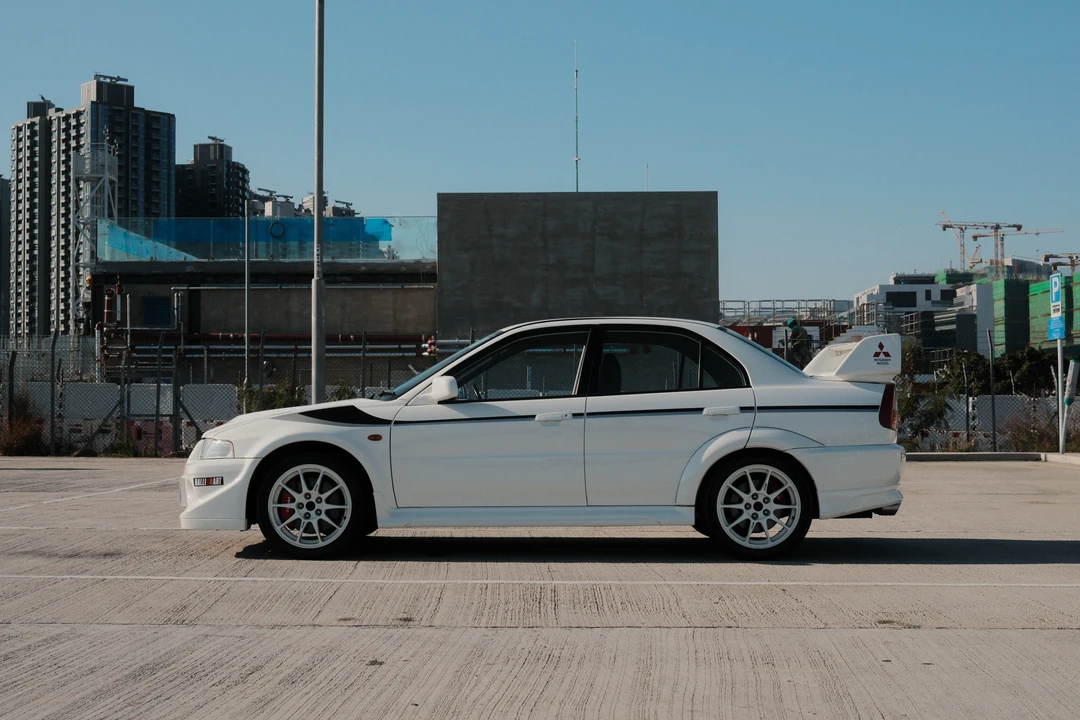 2000 Mitsubishi Lancer Evolution VI 6th Gen - Image 4 of 26