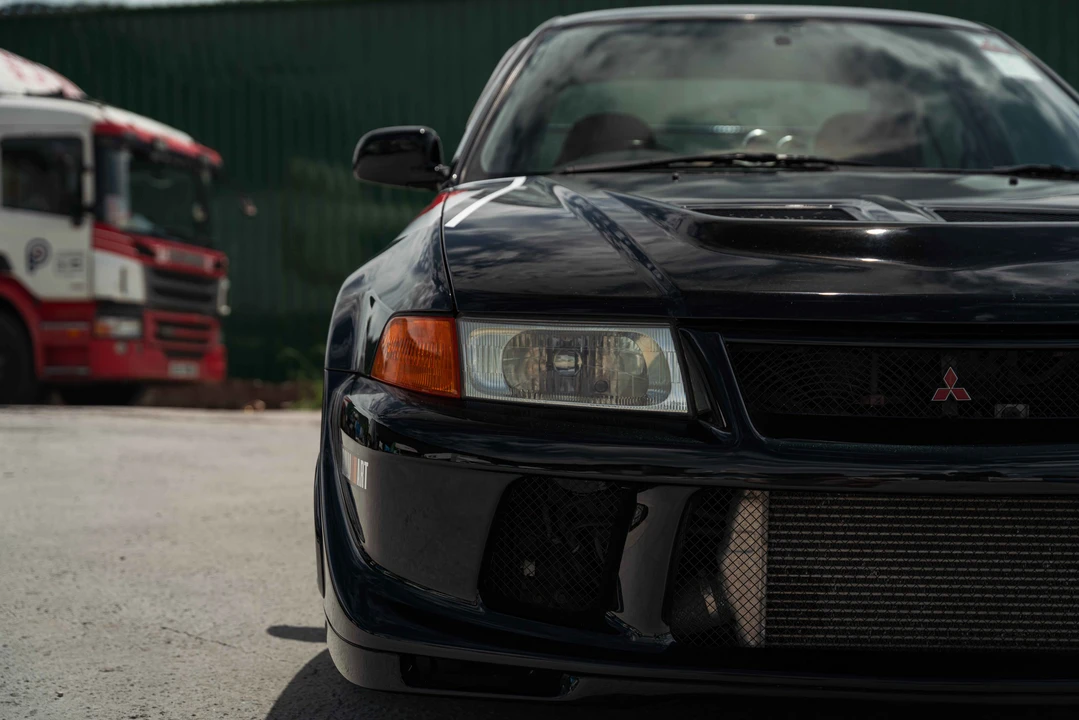 2000 Mitsubishi Lancer Evolution VI 6th Gen - Image 17 of 31