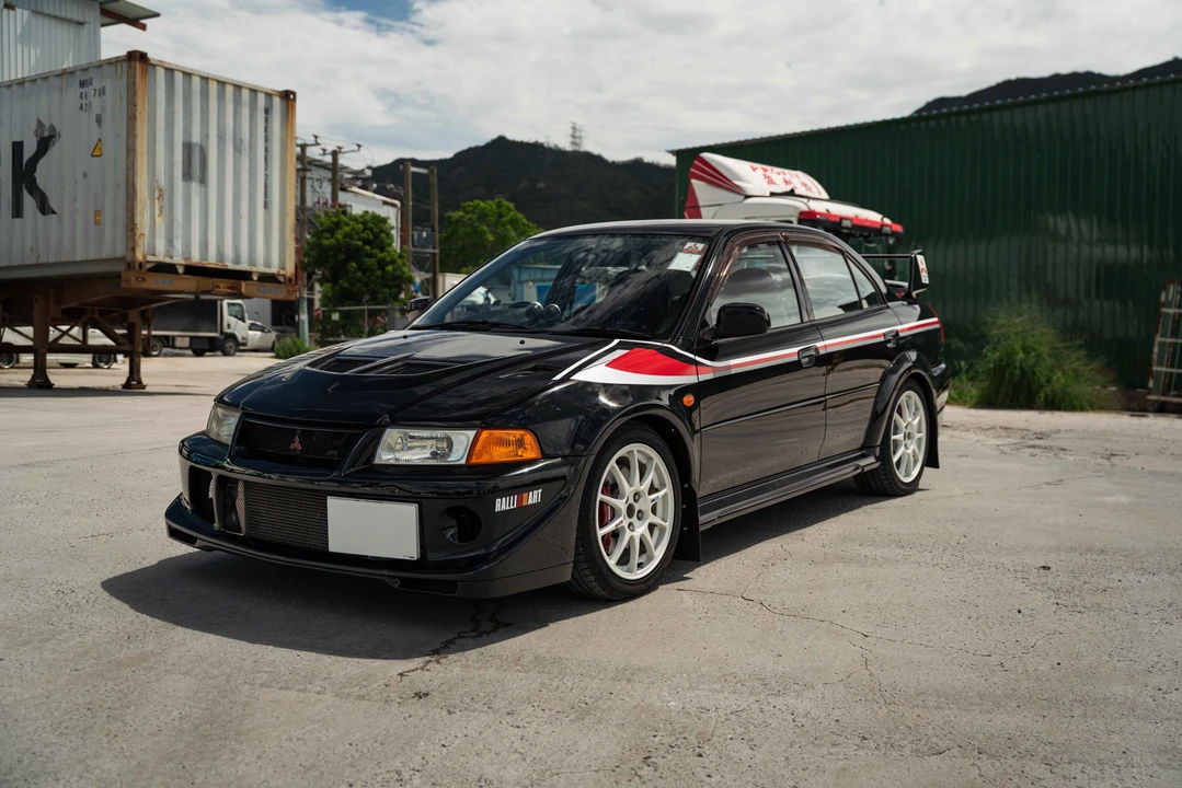 2000 Mitsubishi Lancer Evolution VI 6th Gen - Image 9 of 31