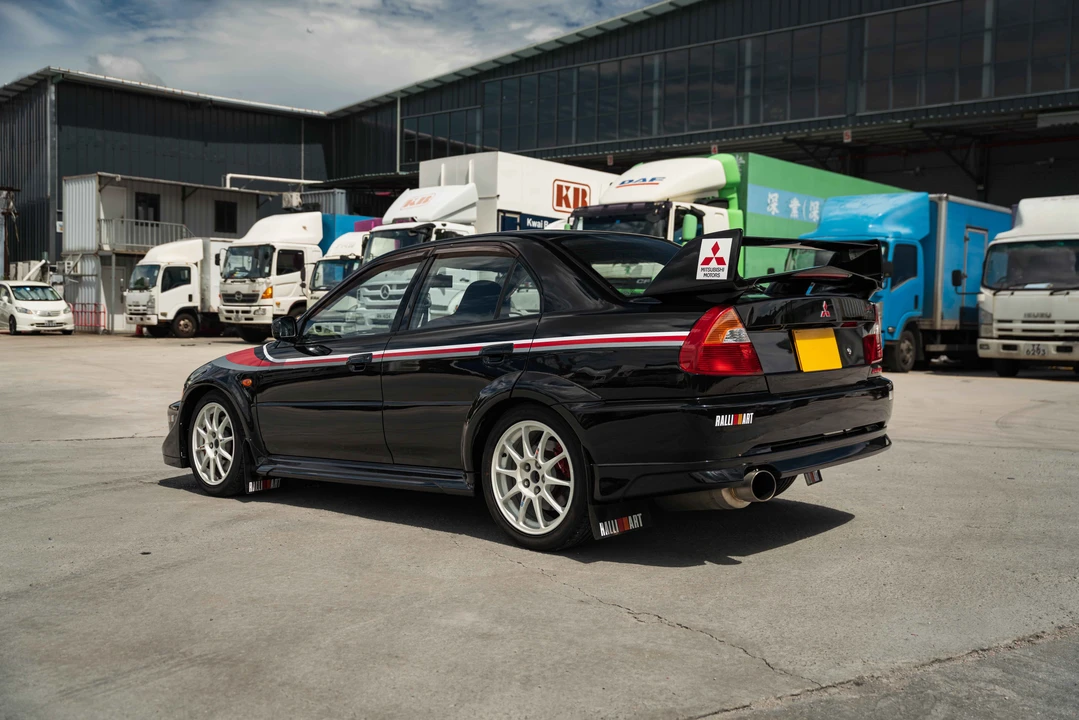 2000 Mitsubishi Lancer Evolution VI 6th Gen - Image 7 of 31