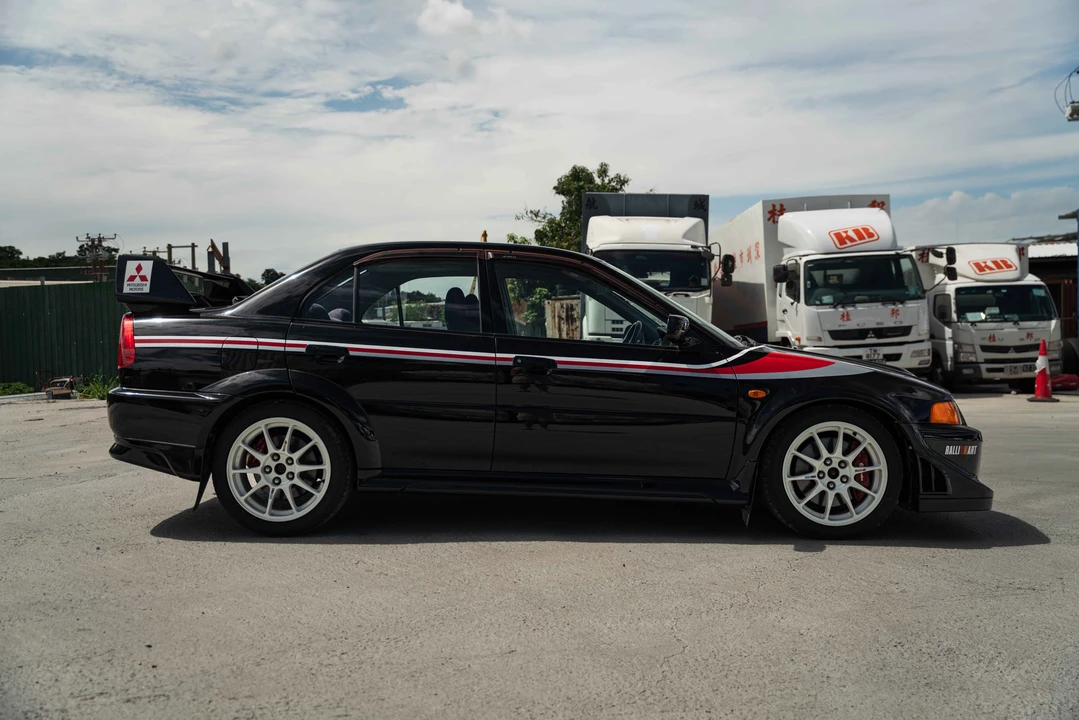2000 Mitsubishi Lancer Evolution VI 6th Gen - Image 4 of 31
