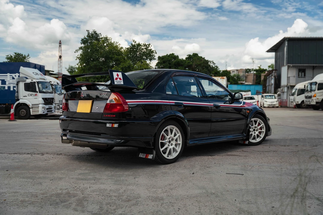 2000 Mitsubishi Lancer Evolution VI 6th Gen - Image 12 of 31
