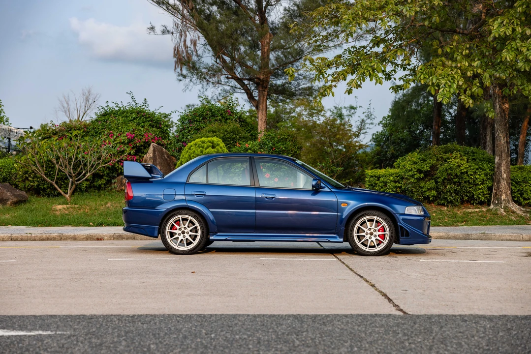 2000 Mitsubishi Lancer Evolution VI 6th Gen - Image 4 of 31